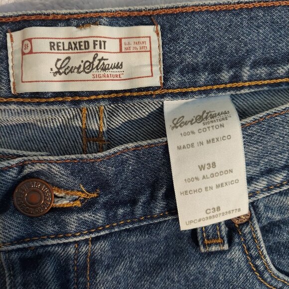 Levi's jeans shorts mens size 38 relax fit 100% cotton rugged med wash denim - Picture 6 of 12